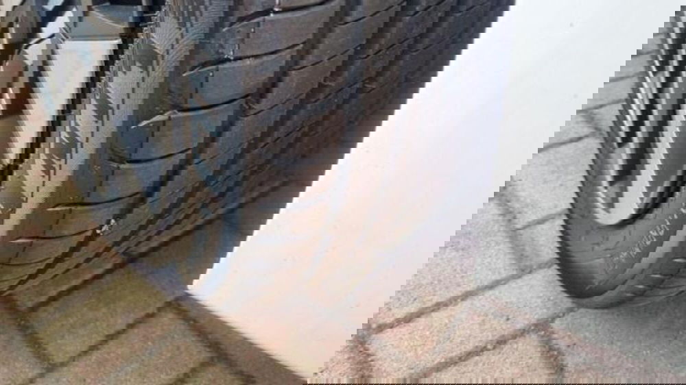 Peugeot 208 nuova a Savona (5)