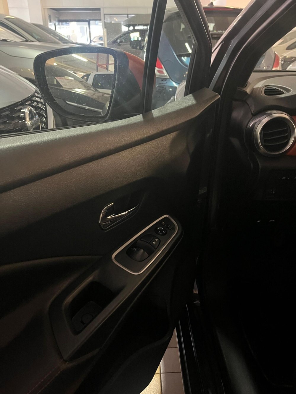Nissan Micra usata a Cagliari (13)