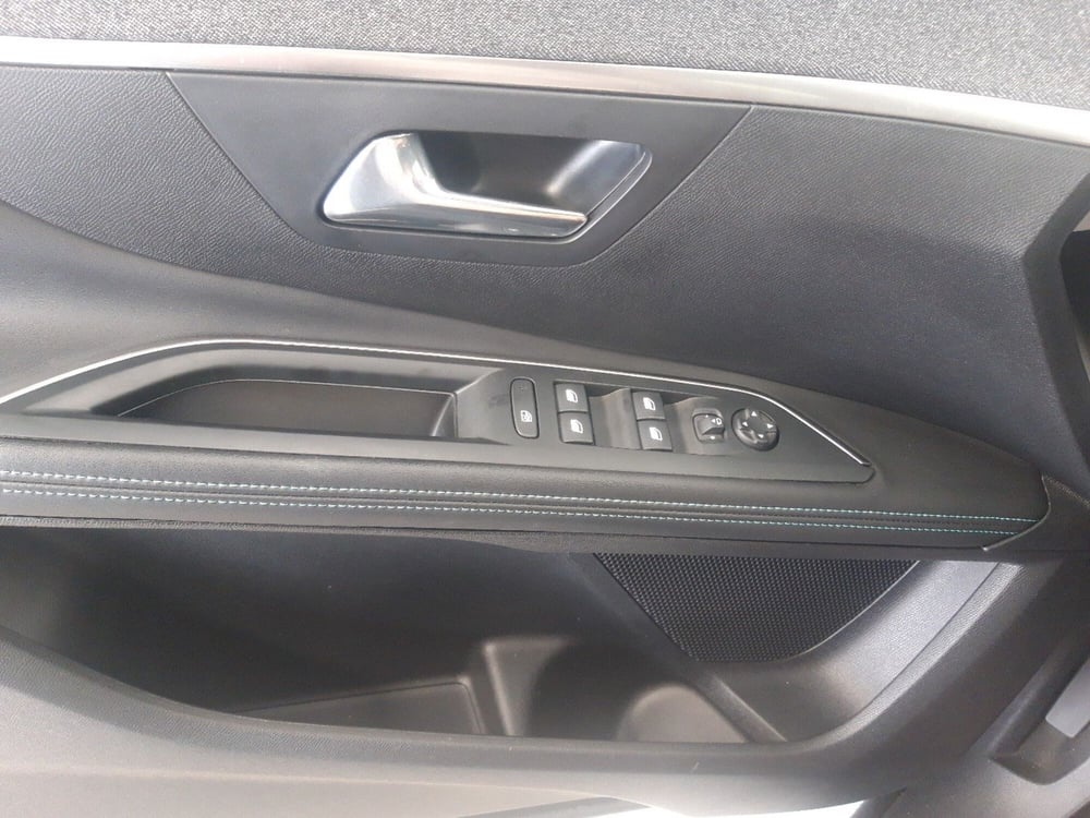 Peugeot 5008 usata a Monza e Brianza (20)