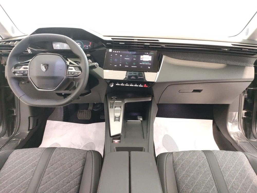 Peugeot 408 nuova a Teramo (16)