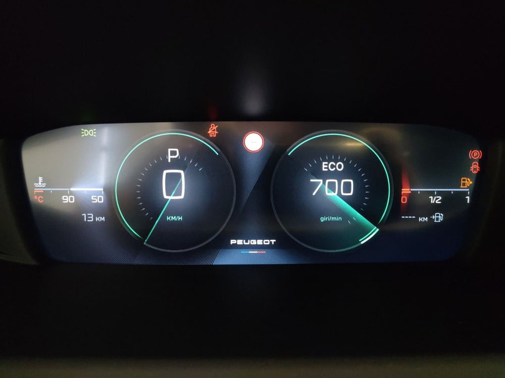 Peugeot 408 nuova a Teramo (18)
