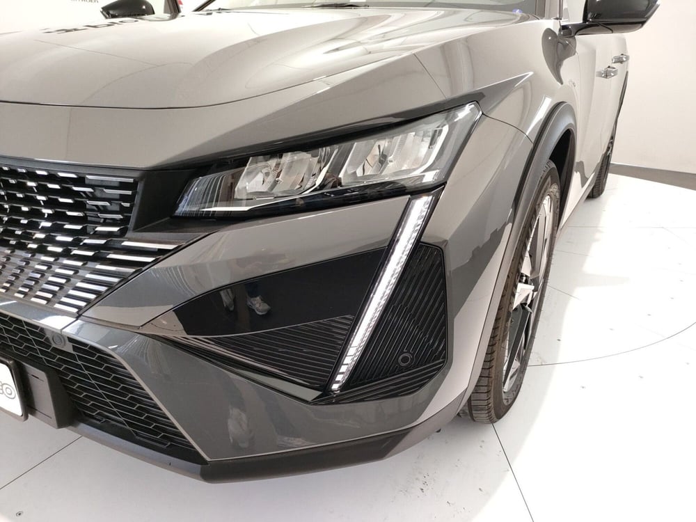 Peugeot 408 nuova a Teramo (9)