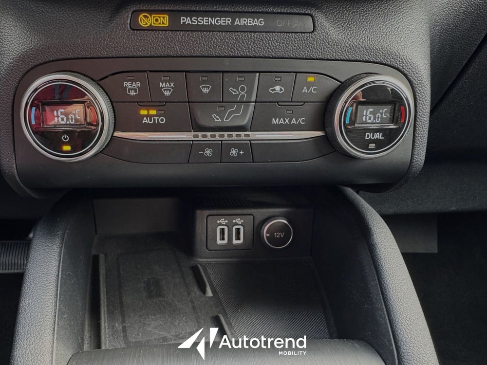 Ford Kuga usata a Bari (10)