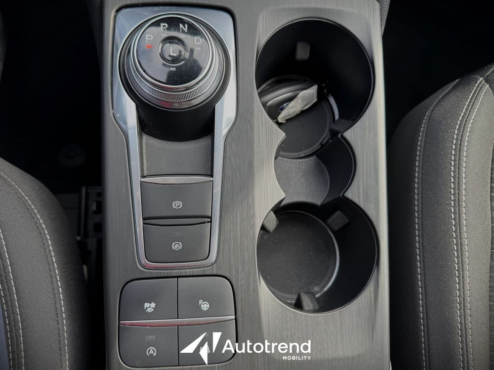 Ford Kuga usata a Bari (11)