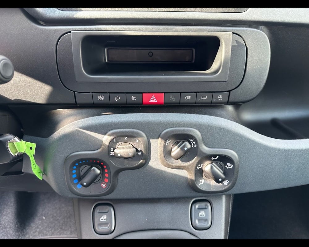 Fiat Panda Cross nuova a Treviso (20)