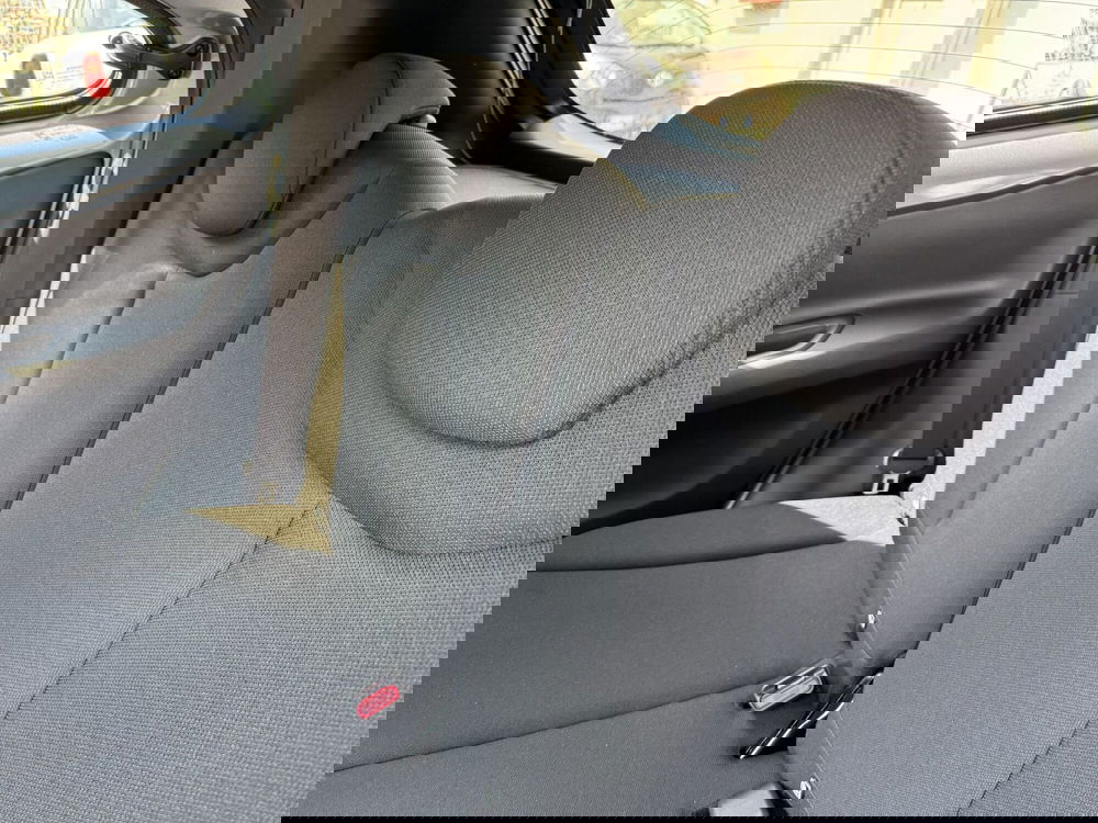 Toyota Aygo X nuova a Como (7)