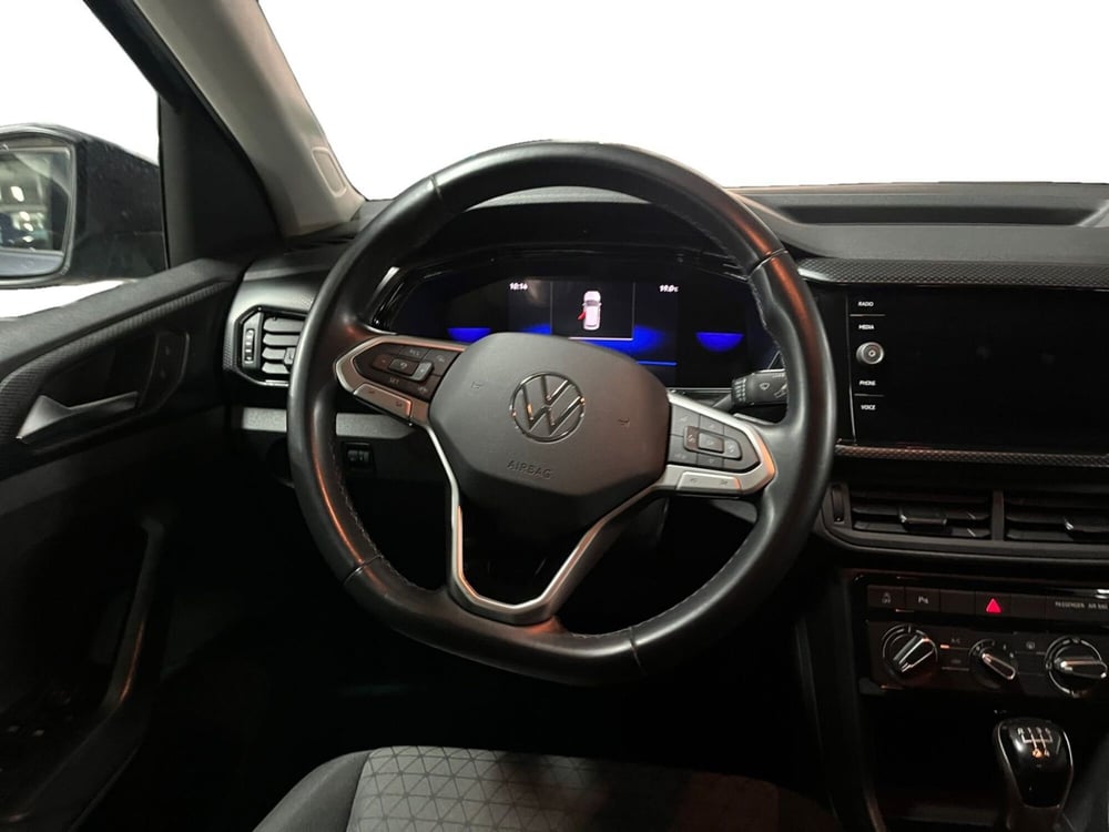 Volkswagen T-Cross usata a Modena (12)
