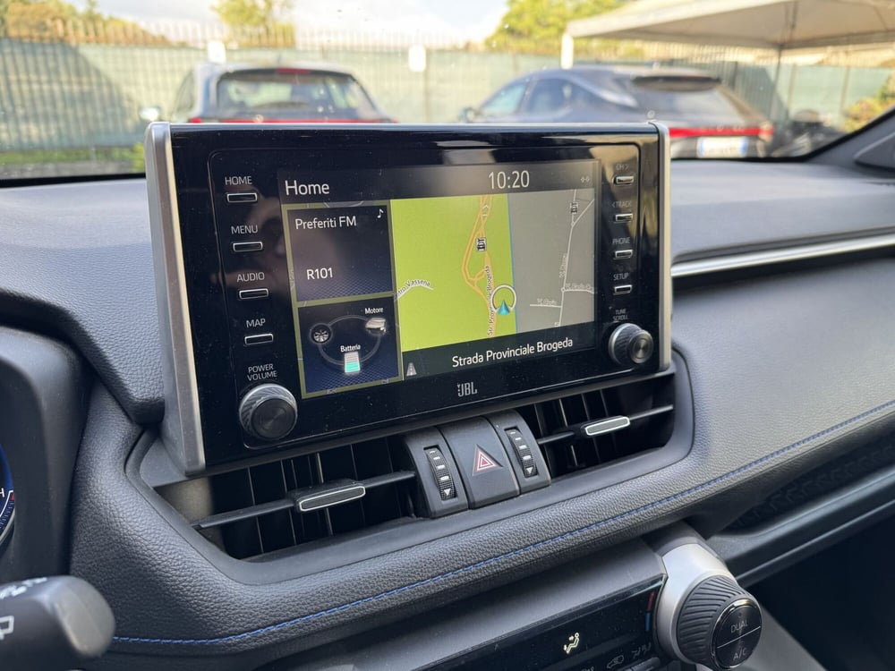Toyota Rav4 usata a Como (14)