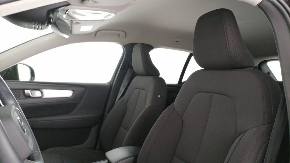 Volvo XC40 usata a Roma (13)
