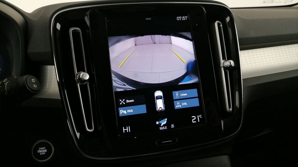 Volvo XC40 usata a Roma (18)