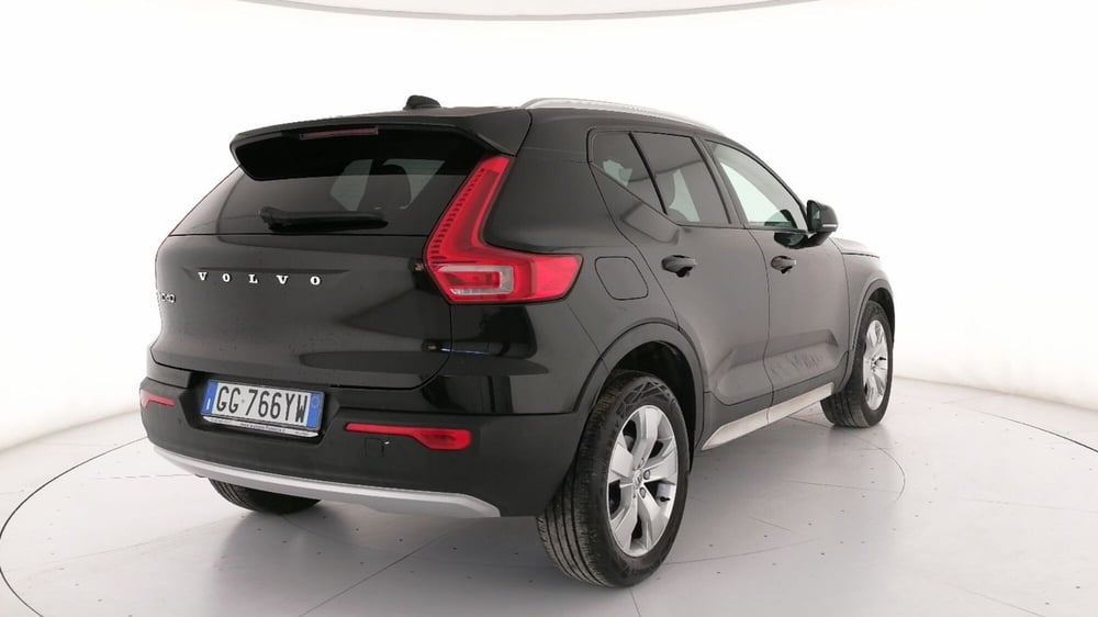 Volvo XC40 usata a Roma (2)