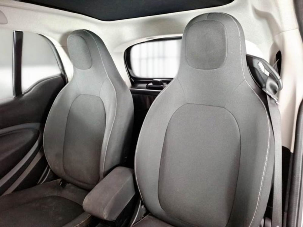 smart Fortwo usata a Salerno (11)