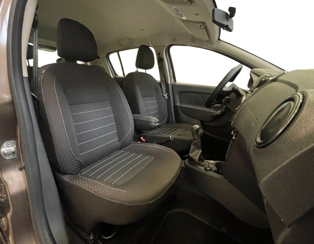 Dacia Sandero usata a Ferrara (5)
