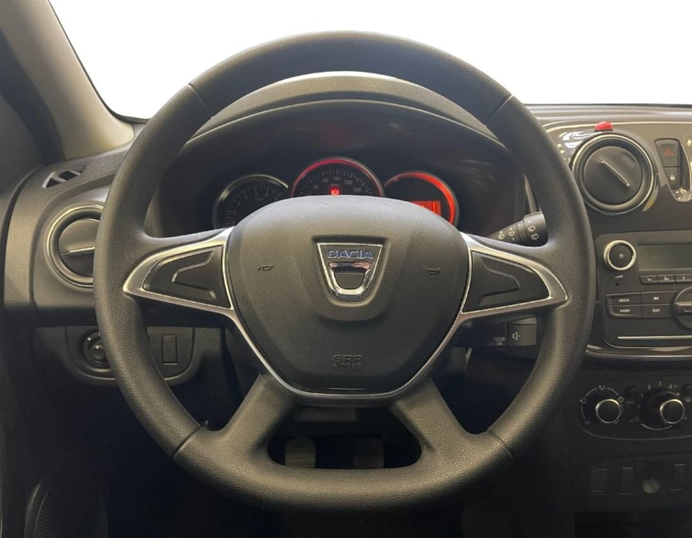 Dacia Sandero usata a Ferrara (8)