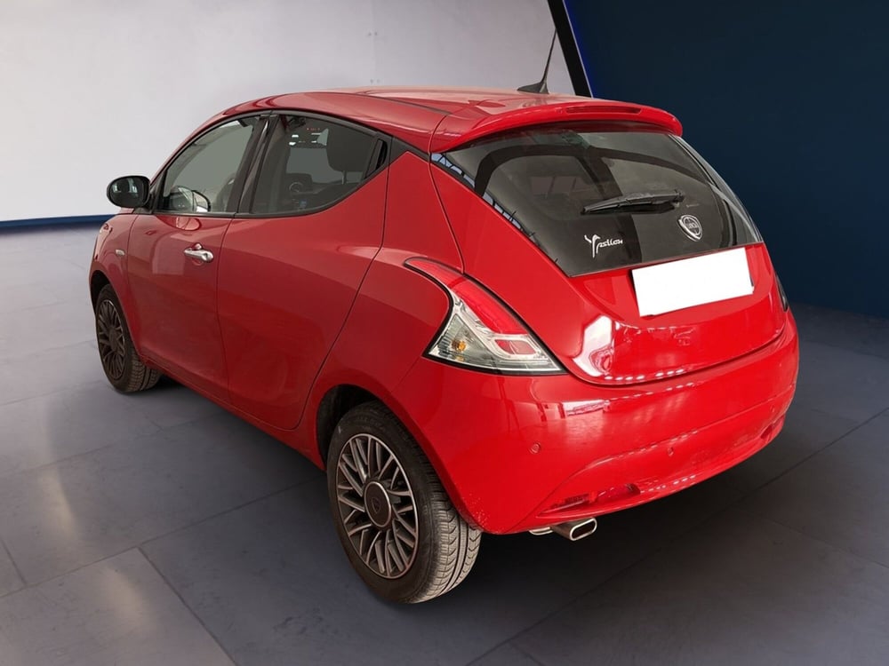 Lancia Ypsilon usata a Torino (6)