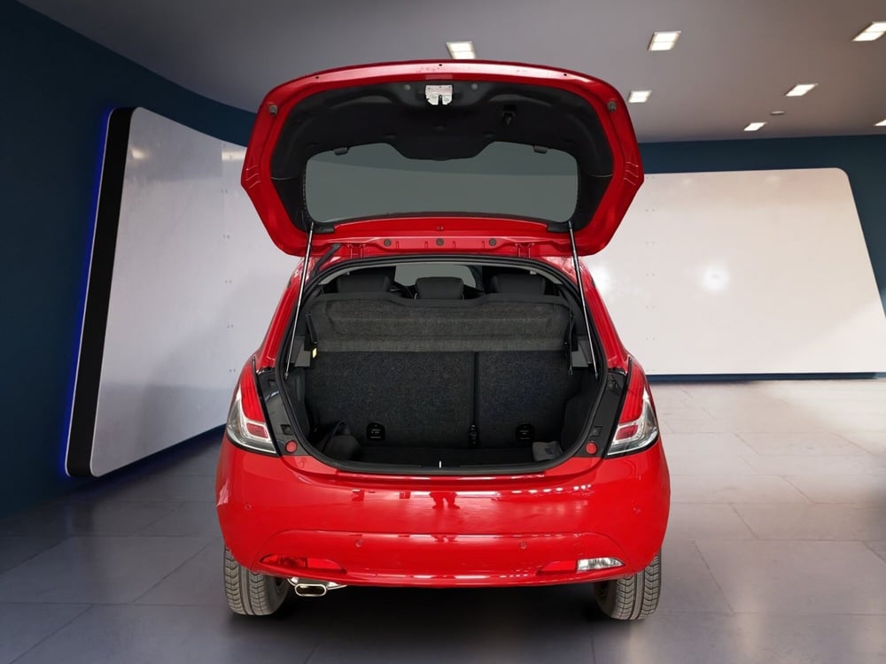 Lancia Ypsilon usata a Torino (7)
