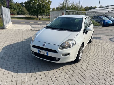 Fiat Punto 1.3 MJT II 75 CV 5 porte Street del 2015 usata a Milano