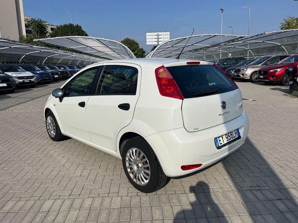 Fiat Punto usata a Milano (7)