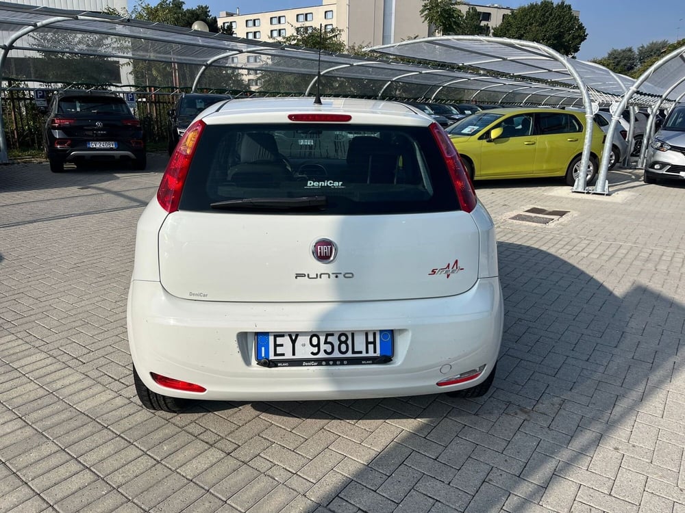 Fiat Punto usata a Milano (8)