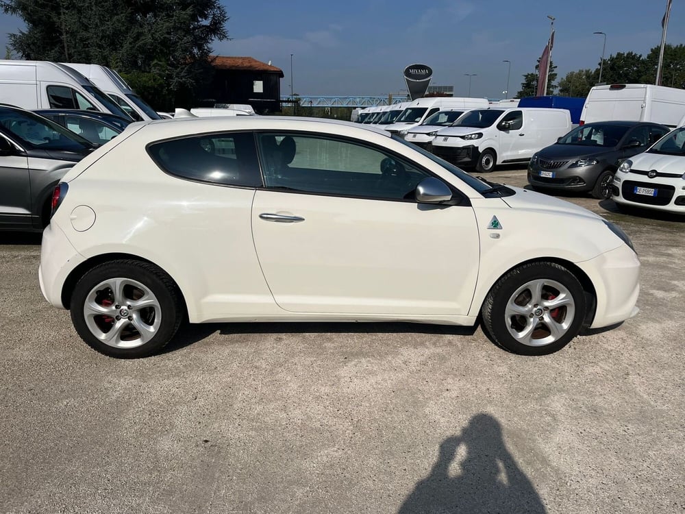 Alfa Romeo MiTo usata a Milano (4)