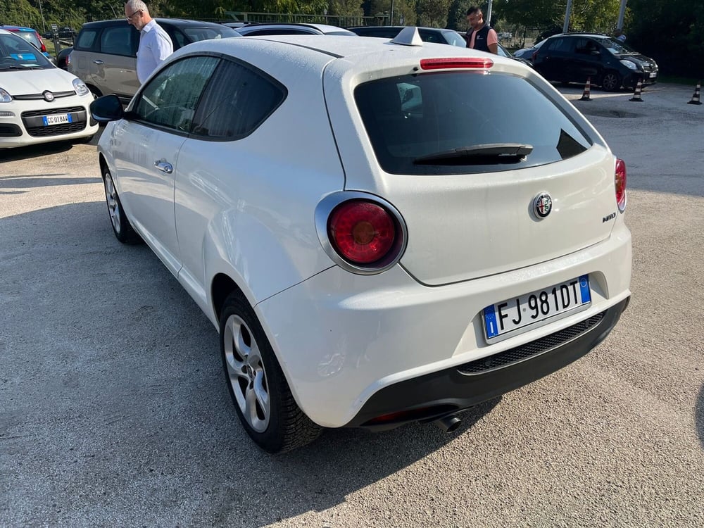 Alfa Romeo MiTo usata a Milano (6)