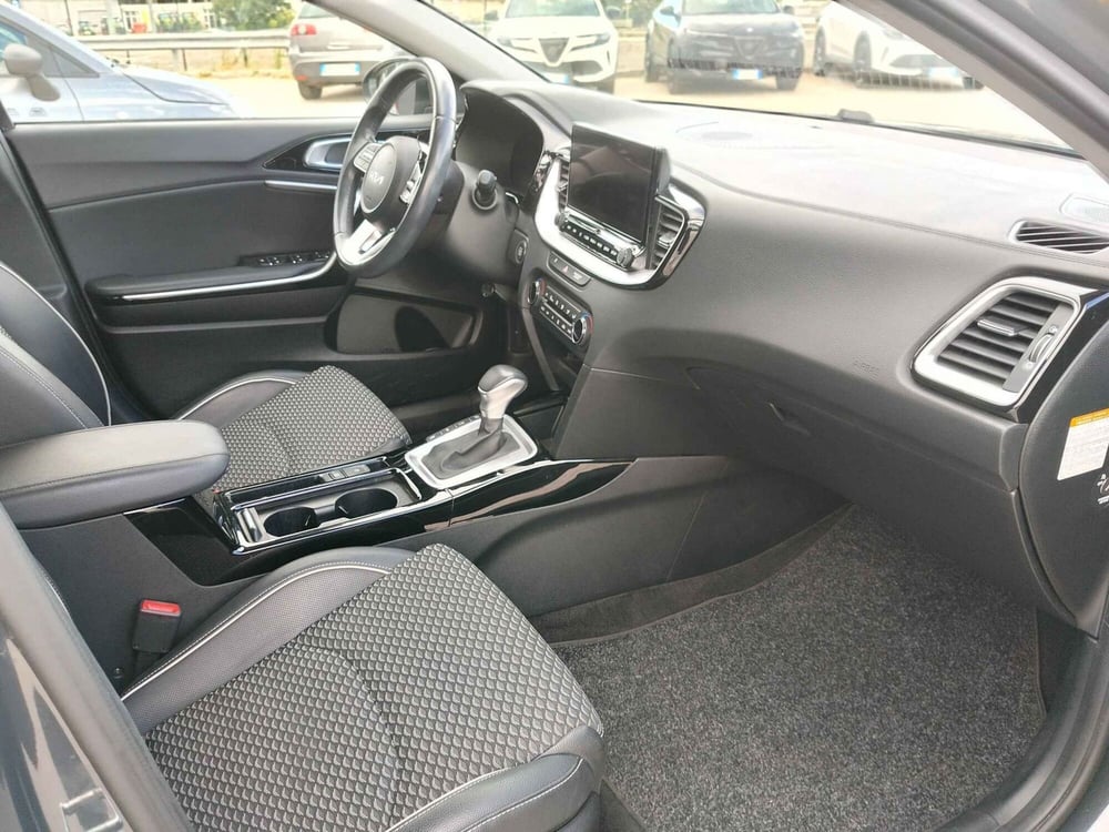 Kia XCeed usata a Matera (14)