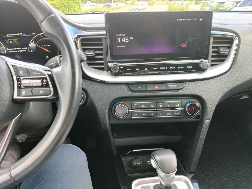 Kia XCeed usata a Matera (16)