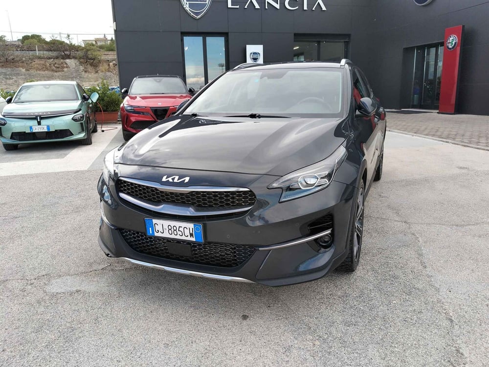 Kia XCeed usata a Matera (2)