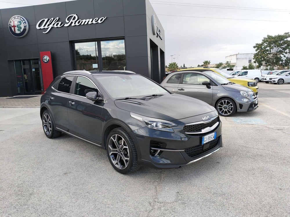 Kia XCeed usata a Matera (3)