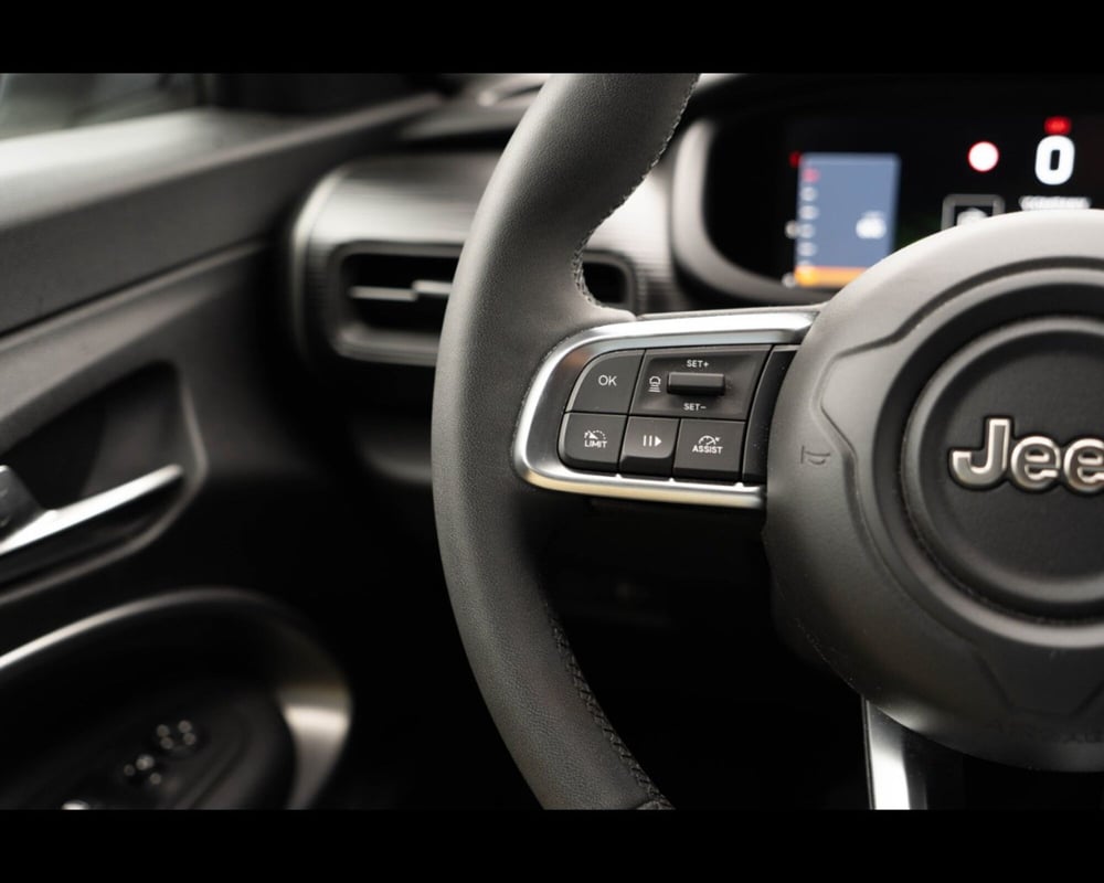 Jeep Avenger usata a Venezia (20)