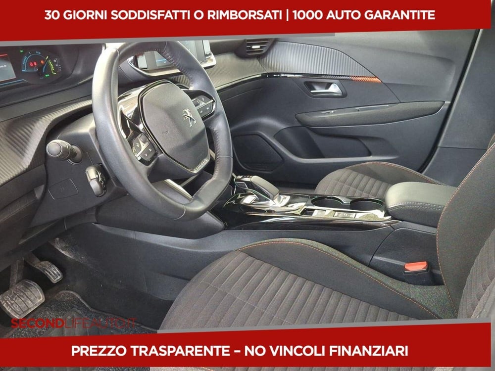 Peugeot 208 usata a Roma (9)