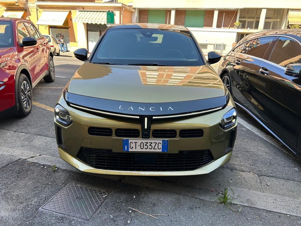 Lancia Ypsilon usata a La Spezia (2)