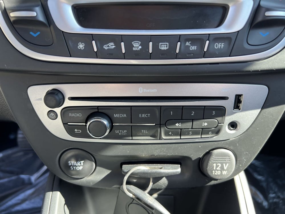 Renault Mégane usata a La Spezia (15)