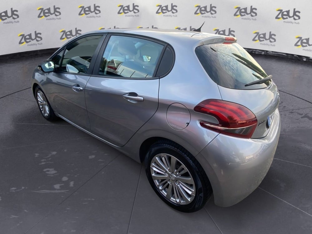 Peugeot 208 usata a Ravenna (4)