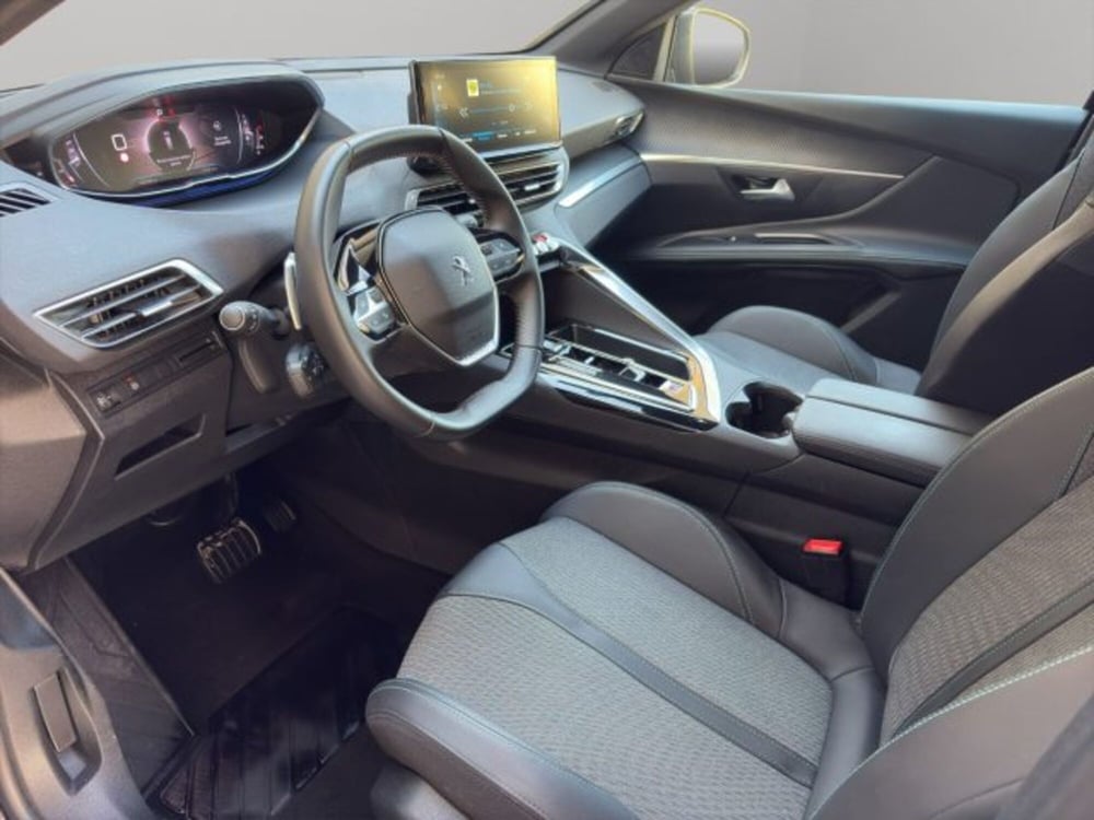 Peugeot 5008 usata a Perugia (10)
