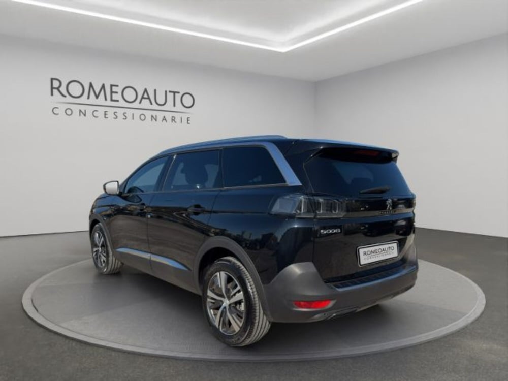 Peugeot 5008 usata a Perugia (4)