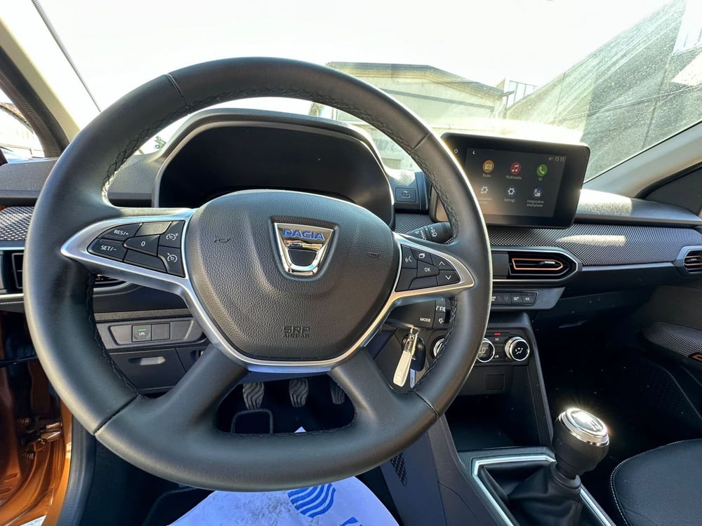 Dacia Sandero usata a Monza e Brianza (9)