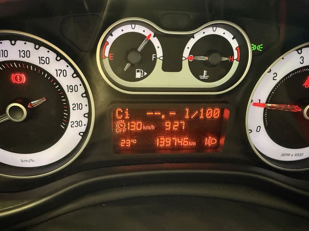 Fiat 500L usata a Latina (13)