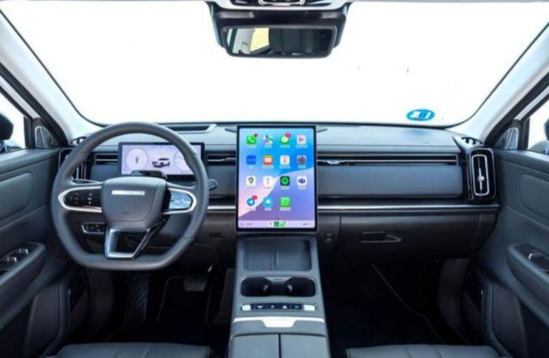 Jaecoo Jaecoo 7 SHS nuova a Bologna (17)