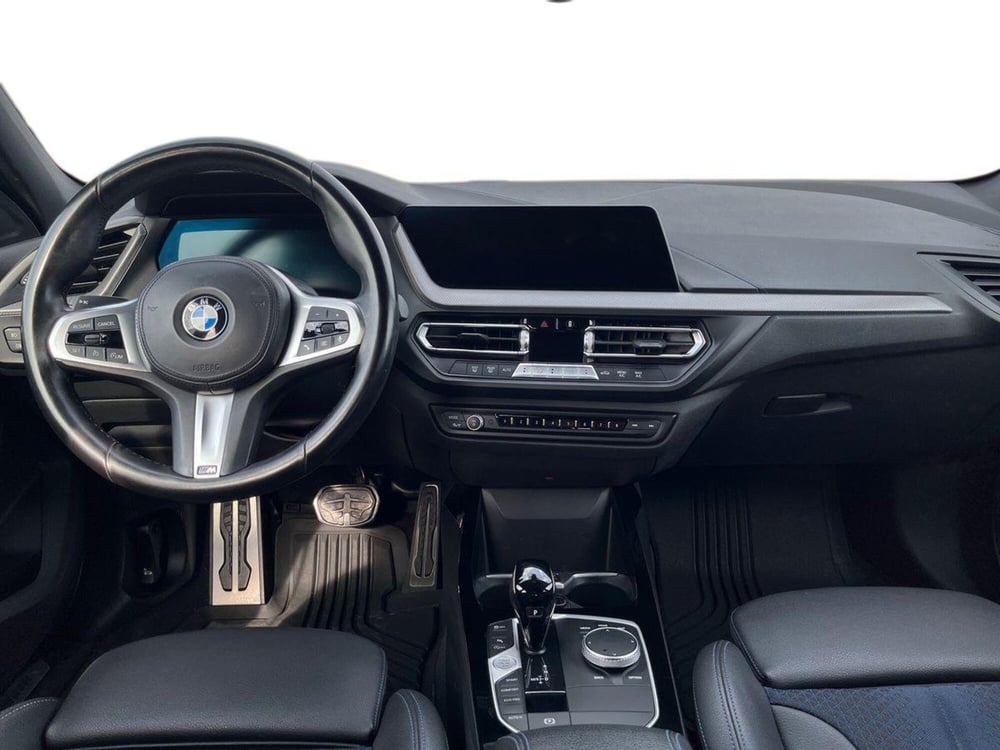 BMW Serie 1 usata a Bari (8)