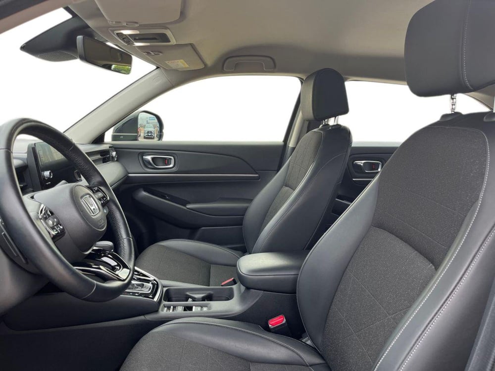 Honda HR-V usata a Bari (7)