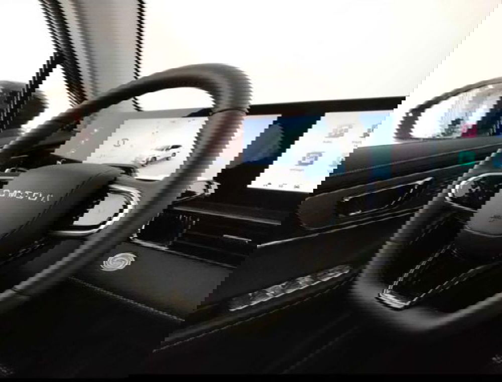 Omoda Omoda 5 nuova a Bologna (12)