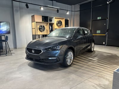 SEAT Leon ST Sportstourer 1.5 hybrid Business 116cv dsg nuova a Ferrara