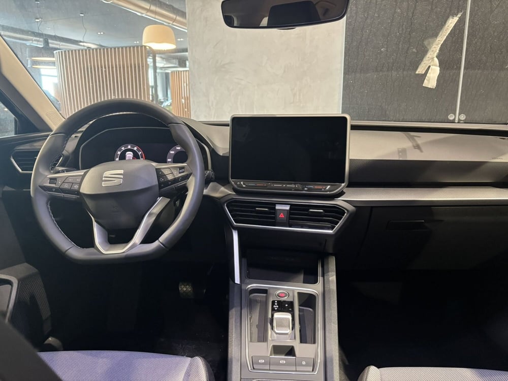 SEAT Leon ST nuova a Ferrara (14)