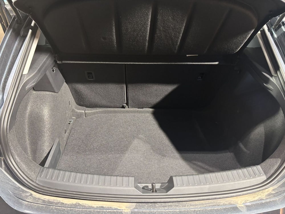 SEAT Leon ST nuova a Ferrara (16)