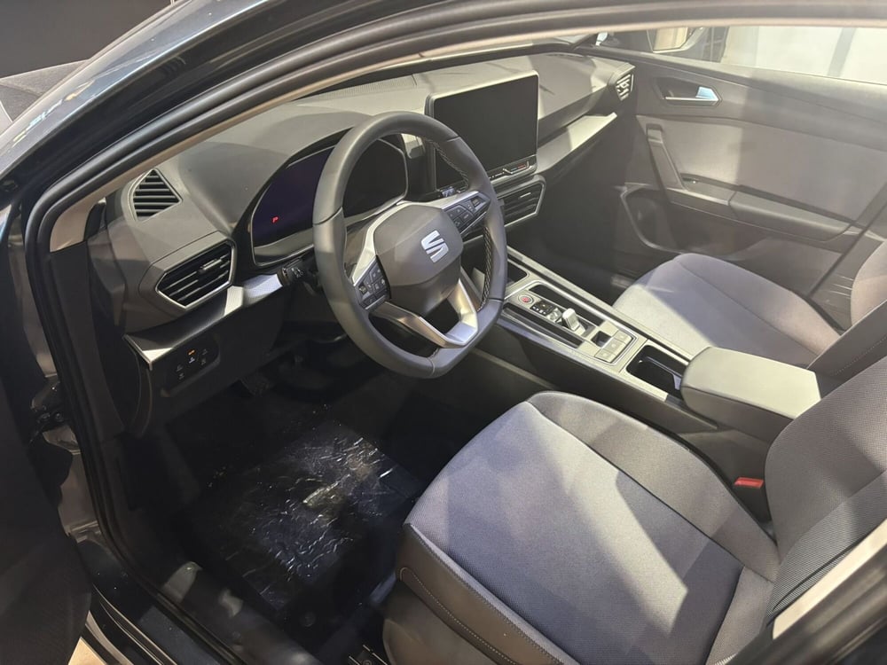 SEAT Leon ST nuova a Ferrara (9)