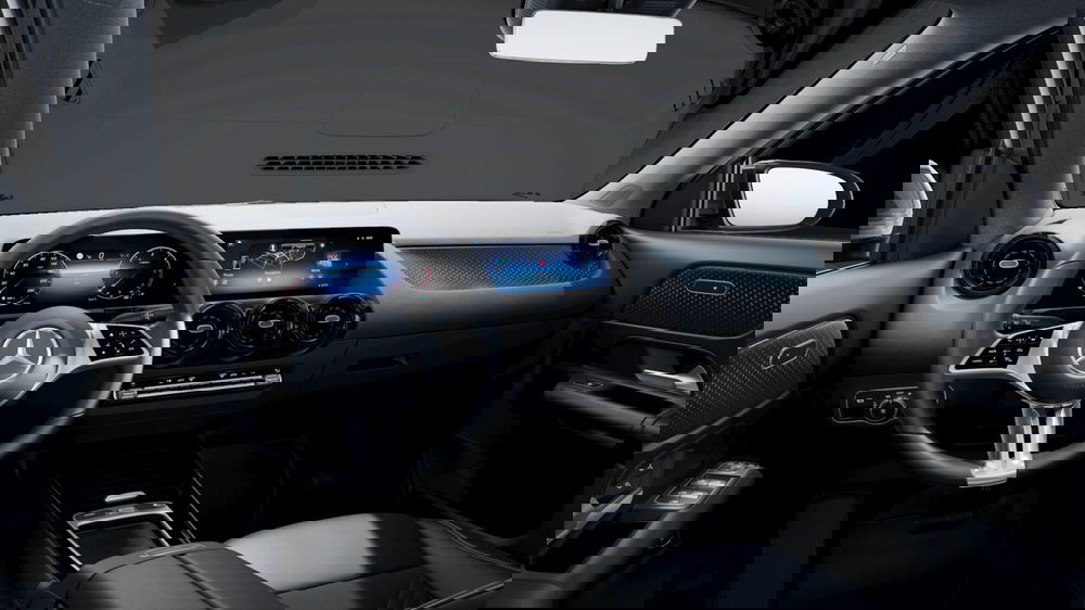 Mercedes-Benz GLA SUV nuova a Milano (5)