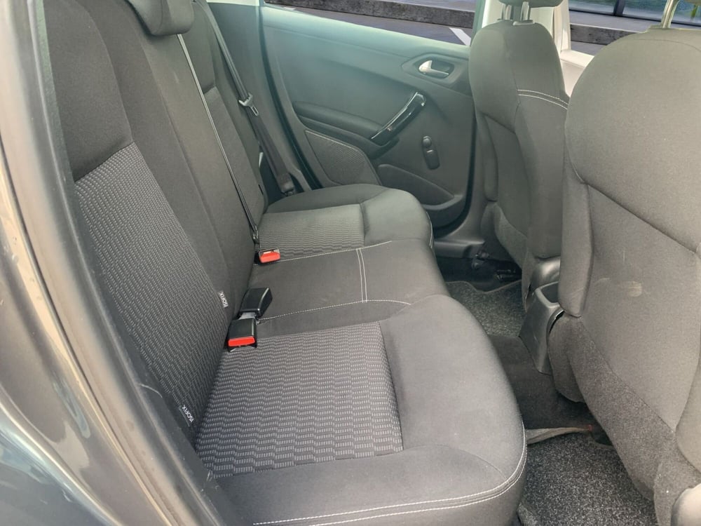 Peugeot 208 usata a Cosenza (19)