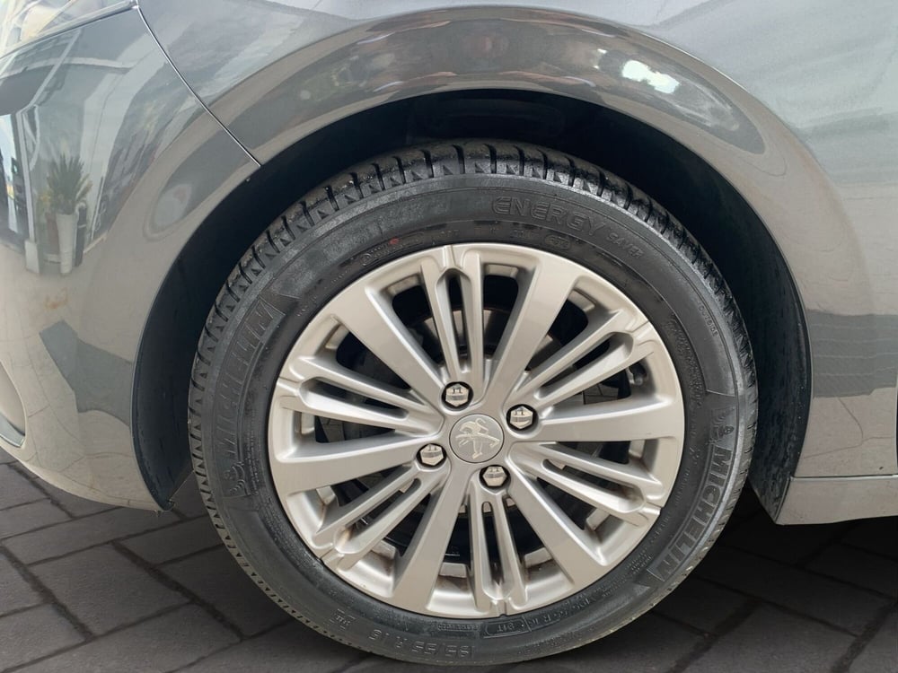 Peugeot 208 usata a Cosenza (20)