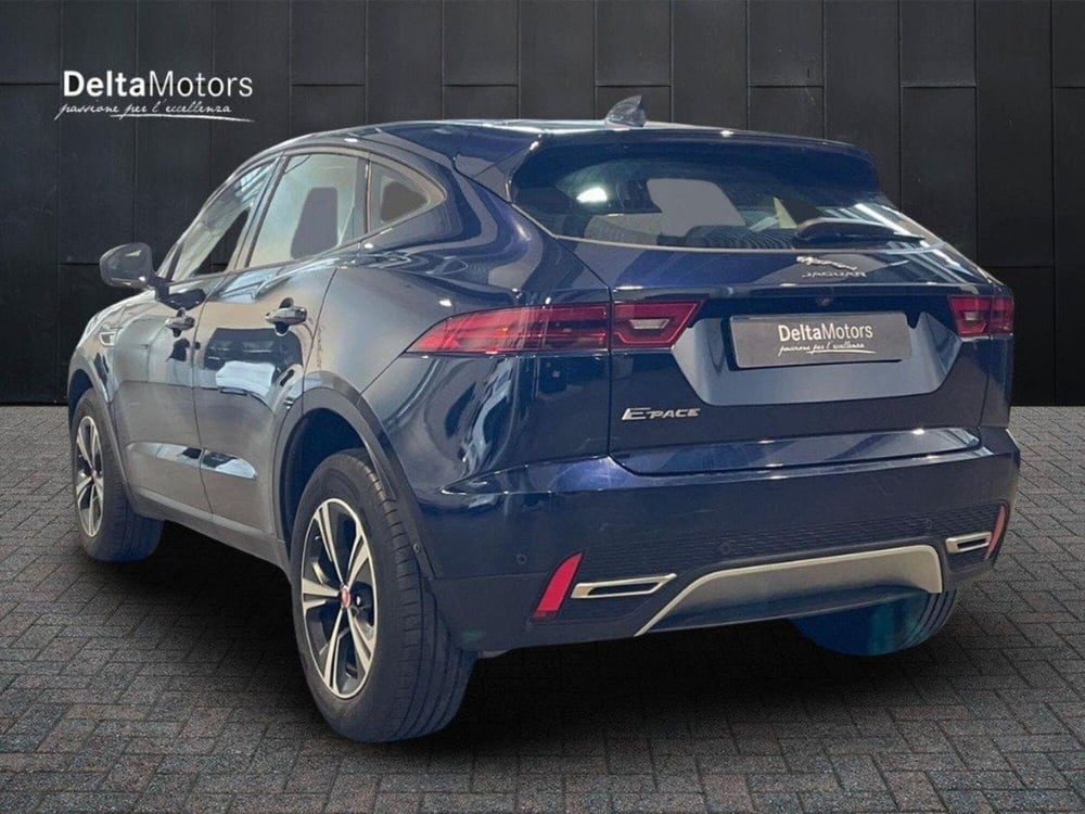Jaguar E-Pace usata a Macerata (3)